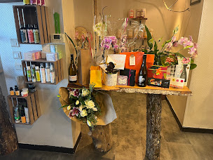 Photo n°1 de Le Coin Des Artistes à Toul (Salon de coiffure)