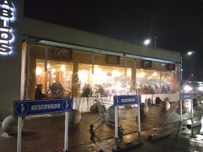 Photos of Caf&eacute; Cassis