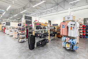 Photo n°28 de GEMO RENNES - ST GREGOIRE Chaussures et Vêtements à Saint-Grégoire (Magasin de vêtements pour femmes)