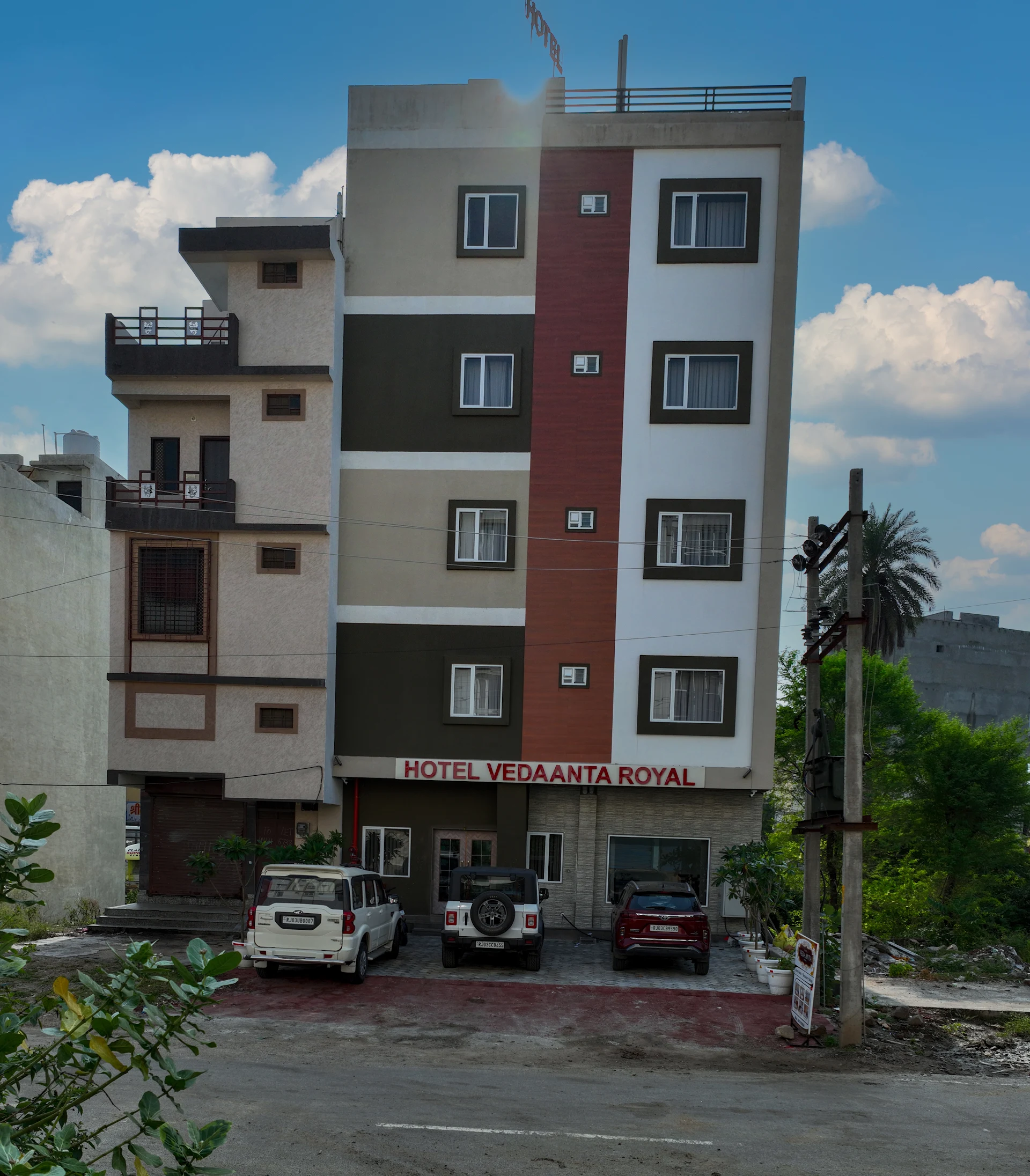 Hotel Vedaanta Royal