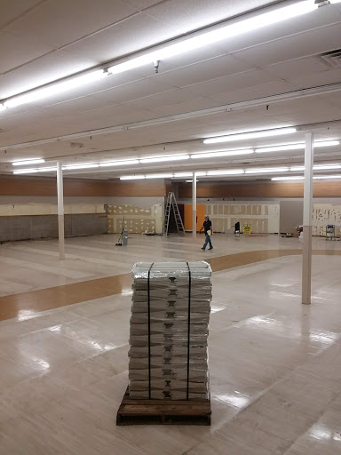 River City Plaza Gallery - United States
