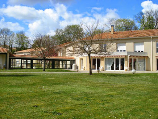 Photo de EHPAD groupe afp • L'Abbaye à Vars (16330)