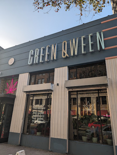 Finest Weed Store in L.A., offering top-notch cannabis products.