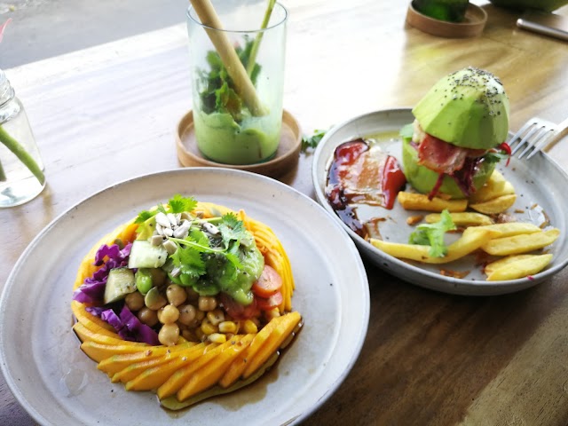 Avocado Warung Ubud