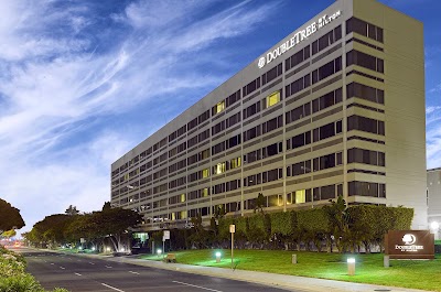 Photos of DoubleTree by Hilton Hotel LAX - El Segundo