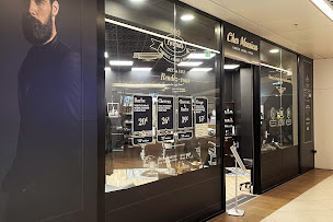 Photo n°5 de Cher Monsieur Saint Sever - Coiffeur - Barbier - Visage à Rouen (Barbier)