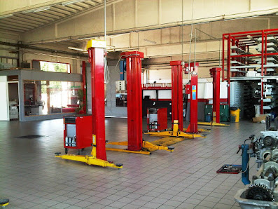 Officina Buccione - Autorizzata Alfa Romeo & Abarth Via Marcinelle, 23/A, 66100 Chieti CH, Italia