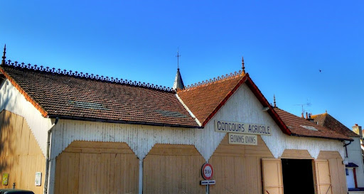 GR 303 De Néris-les-Bains à Montcombroux-les-Mines (Allier)