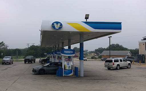HALFTIME Convenience Store #8 - Visual
