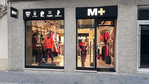M+ Jaca - Visual
