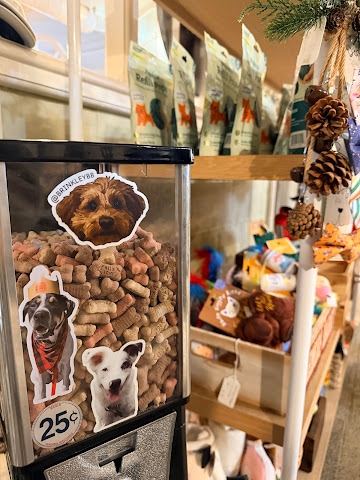 Crompton Collective by null