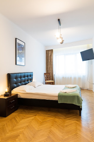 Casa Postăvarului by null