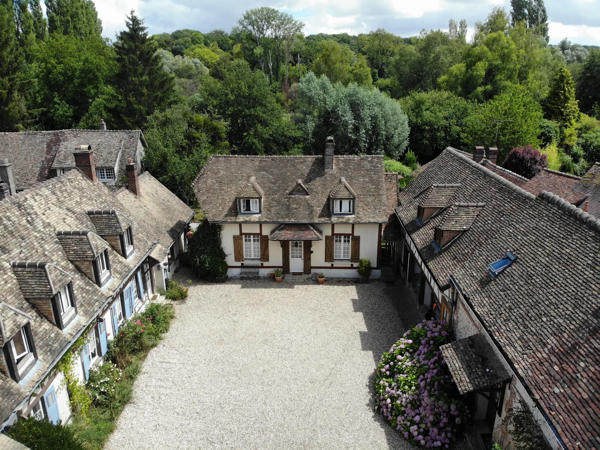 La Lévrière Chambres d'hôtes