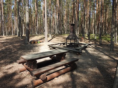 Photos of RMK P&auml;ikeseloojangu metsamaja