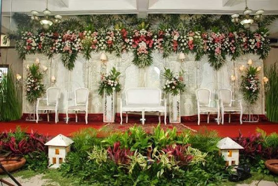 SHOFA SANGGAR RIAS PENGANTIN, Author: Sofah Sangar Rias