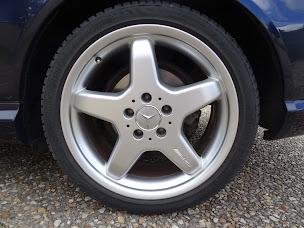 Photo n°19 de Classe Etoile Automobile à Saint-Martin-la-Pallu (Concessionnaire automobile)