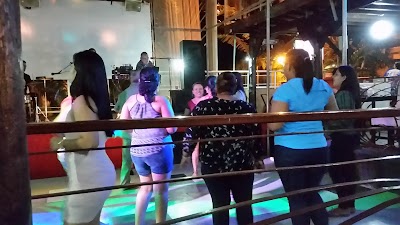 Photos of La Palapa