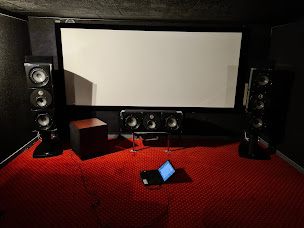 Photo n°4 de Frédéric Homecinéphile à Quincampoix (Magasin de matériel Hi-Fi)