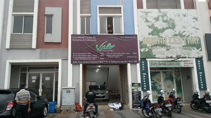 Valo Waterless Car Care & Shineway Auto Detailing, Author: I Wayan Adisaputra