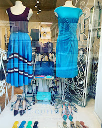 Photo n°6 de The Queen Bee Preloved Monaco à Beausoleil (Magasin de vêtements vintage)