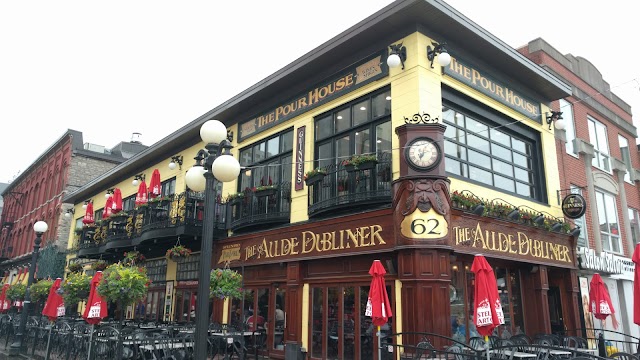 Aulde Dubliner & Pour House