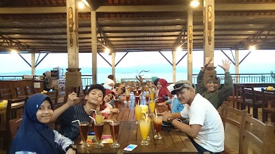 Photos of Warung Nelayan Blambangan