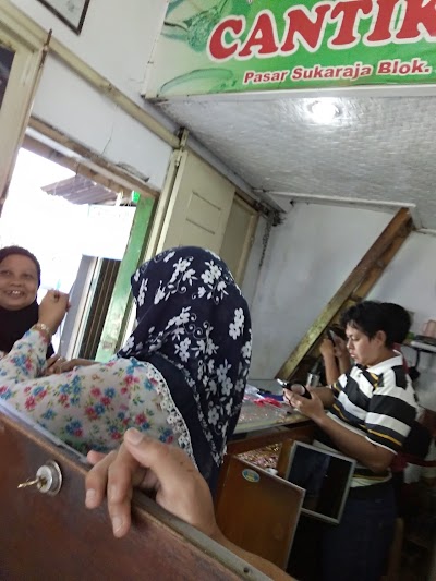 Photos of Toko Mas Cantik Putra