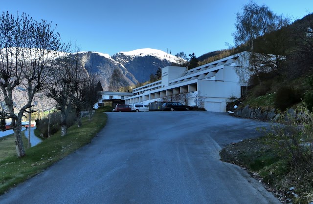Olden Fjordhotel