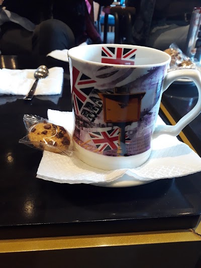 Photos of BRITISH Lounge Tirana