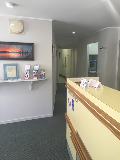 Mooloolaba Dental Gallery - Australia