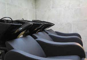 Photo n°11 de Hair Studio Greet à Paris (Salon de coiffure)