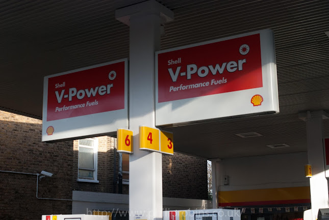 Croxted Motors - Gas station
