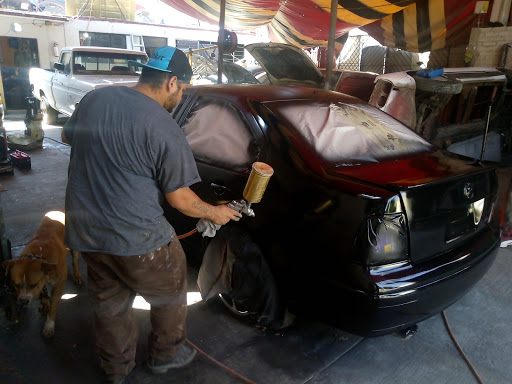 Colors Cars serviciode Hojalateria y pintura y mecánica en general - Thumbnail