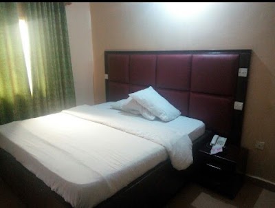 Photos of GOLPHINS SUITES & HOTEL