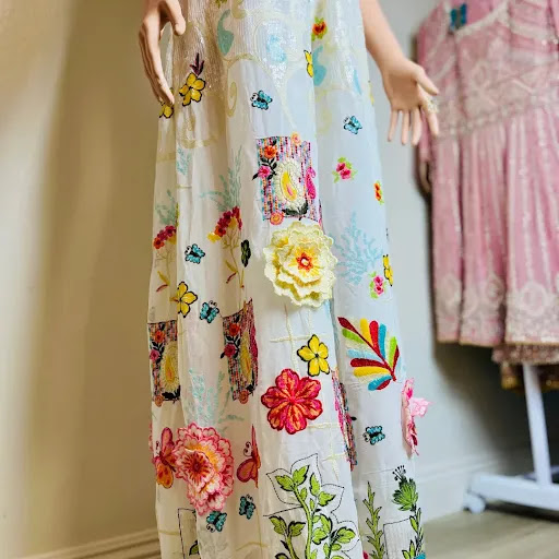 Kirat Fab - Best Indian/Pakistani clothes Gallery - United States
