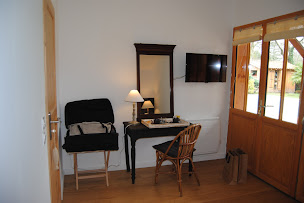 Photo n°36 de La Maison du Las à Saint-Jean-d'Illac (Chambre d'hôtes)