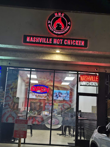 Nashville Hot Chicken, Pacoima, CA