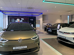 Photo n°1 de Volkswagen & Volkswagen Véhicules Utilitaires - THEVENOD SAS à Perrigny (Concessionnaire automobile)