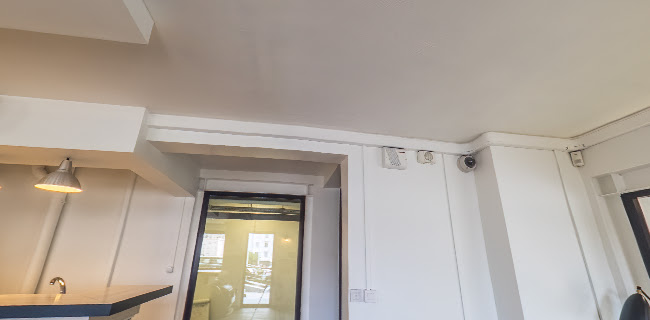 Avis sur MINI STORE BEACH - SELLENS à Marseille - Concessionnaire