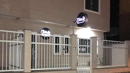 Cíntia Sá Centro De Beleza