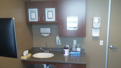Family Medicine, Specialty Services: Adventist Health Gallery - United States