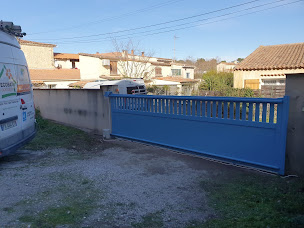 Photo n°9 de Ecobat Concept - Menuiseries Terres de Fenêtre - Alès à Brignon (Menuisier)