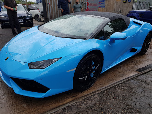 Britten St Valet - Thumbnail
