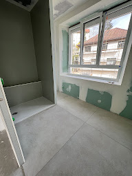 Photo n°6 de ROBERTELLA RÉNOVATION à Les Fins (Vitrerie - miroiterie)