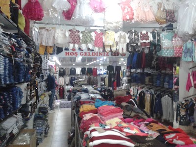 Photos of FENERLI GIYIM VE &Ccedil;EYİZ MAĞAZASI