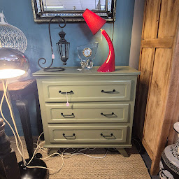 Photo n°30 de GUENATONE - Antiquités Brocante à Nogent-le-Rotrou (Magasin d'ameublement et de décoration)