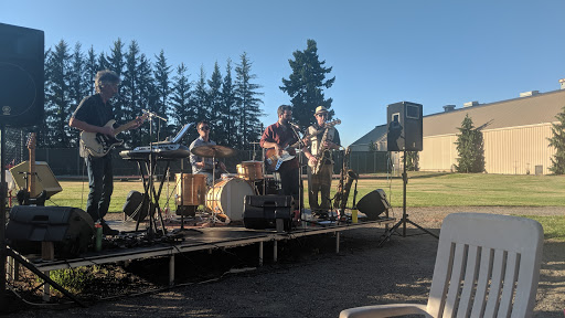 Cascade Athletic Club - Gresham Gallery - United States