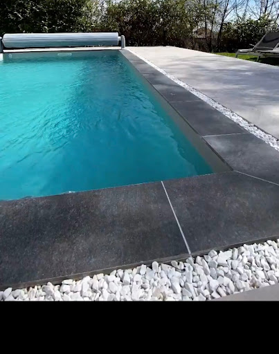 Photo de Teréo Piscines à Charbonnières-les-Vieilles (63410)