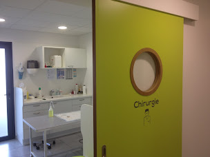 Photo n°14 de Clinique Vétérinaire Des Deux Rivières à Loireauxence (Urgences vétérinaires)