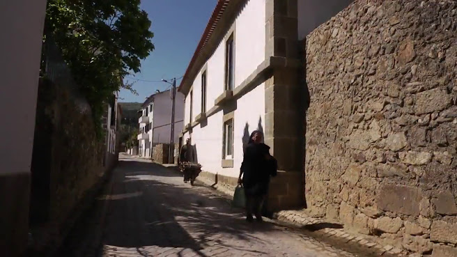 Cerca Design House by null